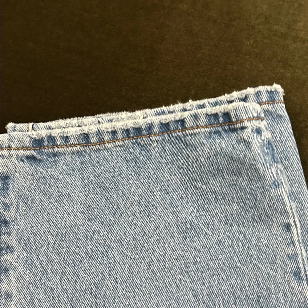Levi's 501 ‘90’s Jean - Picture 4 of 14